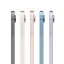 Pohled z boku na iPad Air v barvách vesmírně šedé, hvězdně bílé, růžové, modré a fialové