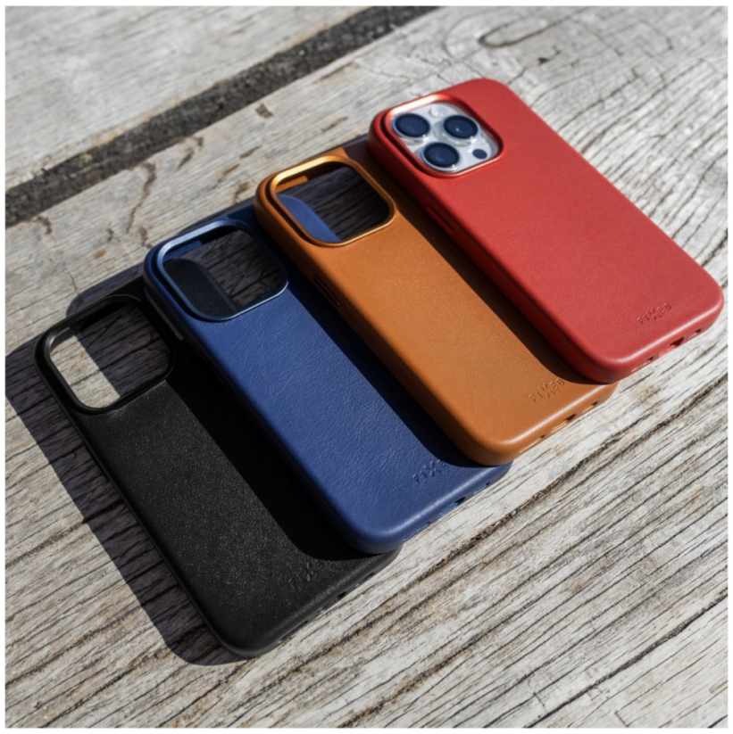FIXED MagLeather zadní kožený kryt s podporou MagSafe pro iPhone 16 Pro - hnědý
