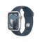 Apple Watch Series 9 41mm Stříbrný hliník s bouřkově modrým sportovním řemínkem - S/M