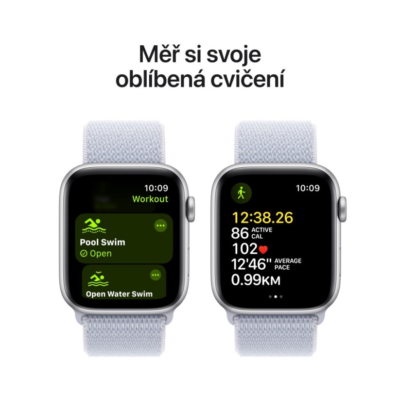 Apple Watch SE 44mm Stříbrný hliník s oblačně modrým provlékacím sportovním řemínkem