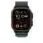 Apple Watch 49mm tmavě zelený Alpský tah - S - provedení z černého titanu